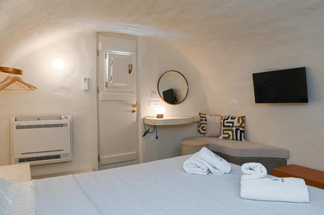 Naos Suites Vóthon Eksteriør billede